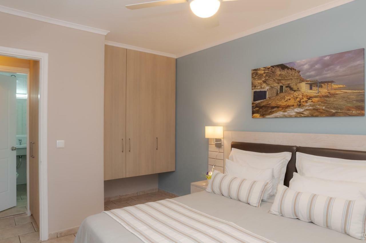 Theoxenia Chios Apartments Paralia Agias Foteinis Екстериор снимка